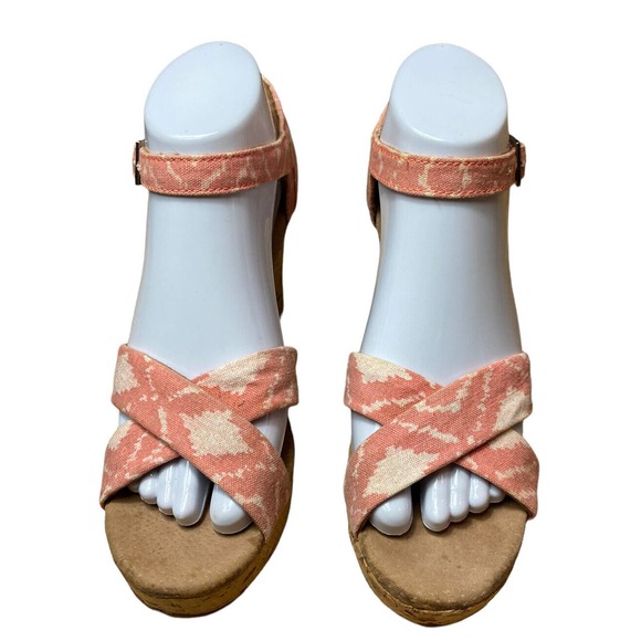 Toms Women’s Size 8 Dusty Rose/Ivory Southwestern Aztec Cork Wedge Heel Sandals - Picture 2 of 12